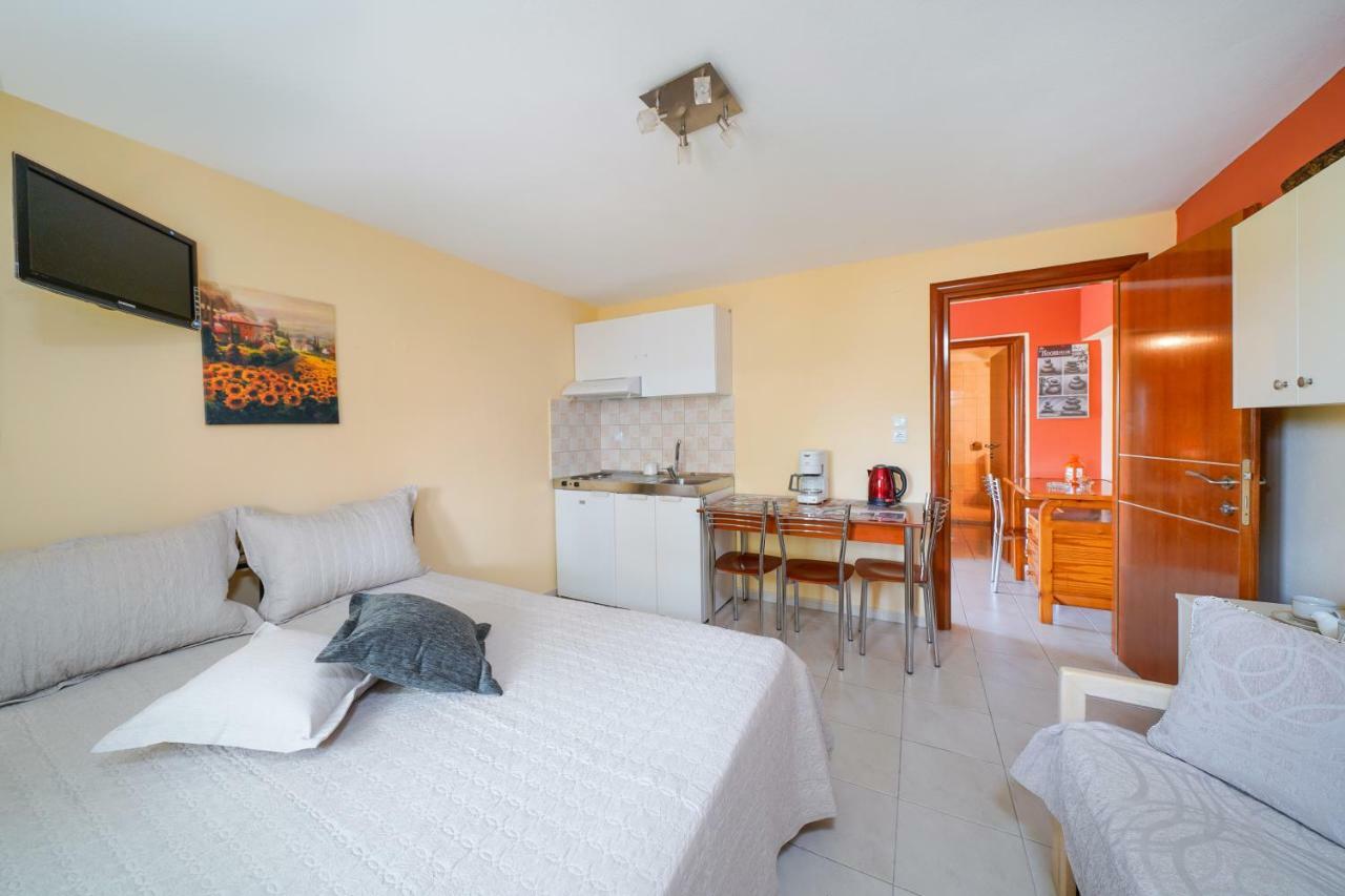 Skála Marión Thomas Apartments מראה חיצוני תמונה